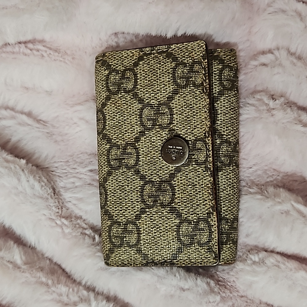 Gucci GG Monogram Card and Key Holder